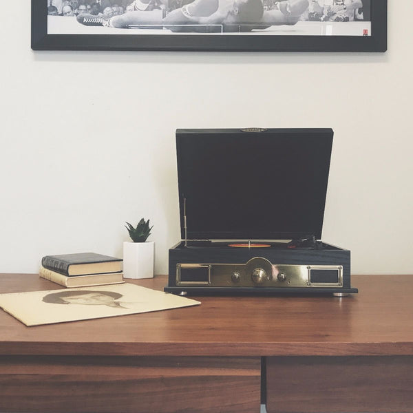 mbeat Vintage Wood Turntable with Bluetooth Speaker, AM/FM Radio